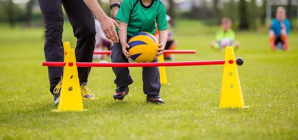 哈托爆射破门 切尔西5-1查尔顿晋级足总杯32强